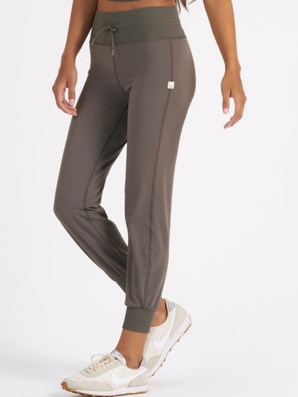 Vuori Daily Jogger Oregano